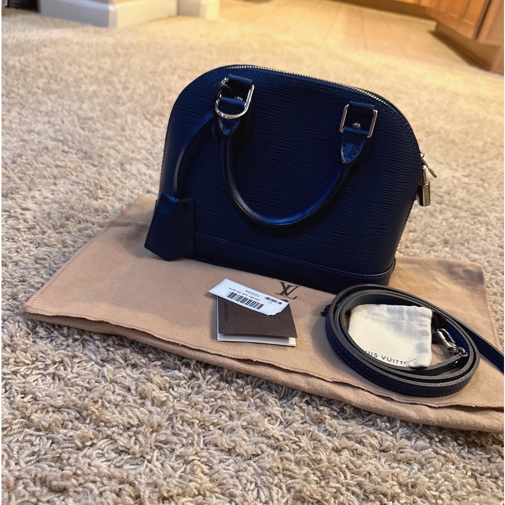 Louis Vuitton Alma Bb indigo